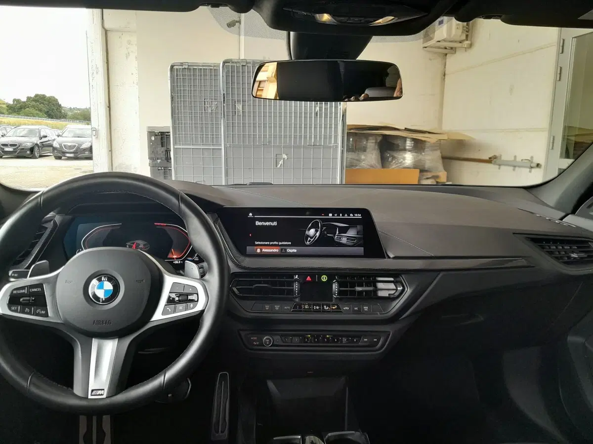 BMW Serie 1 usata a Asti (13)
