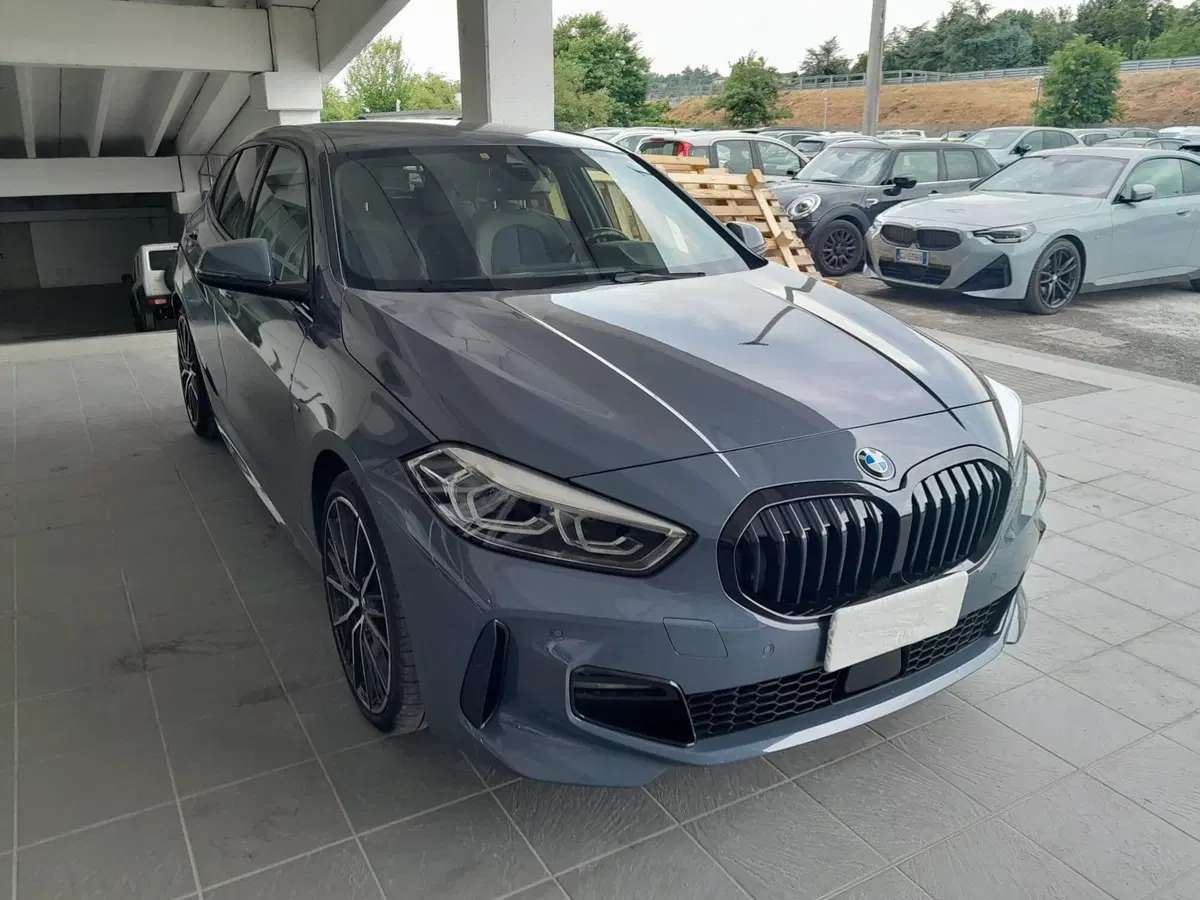 BMW Serie 1 usata a Asti (4)
