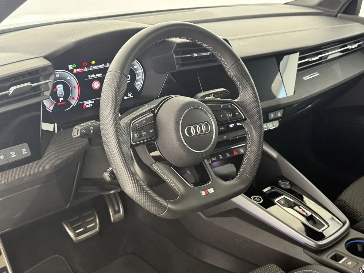 Audi A3 Sportback usata a Perugia (12)