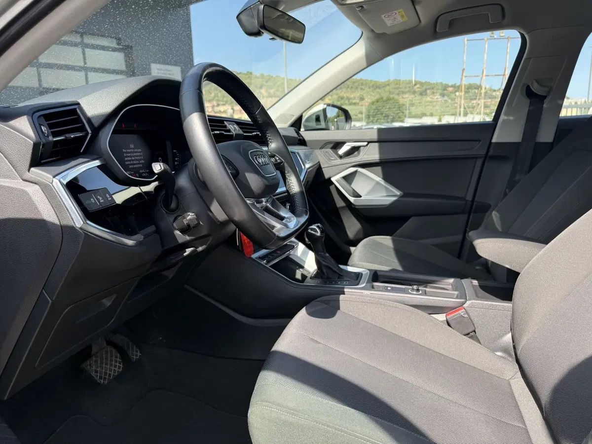 Audi Q3 Sportback usata a Perugia (19)