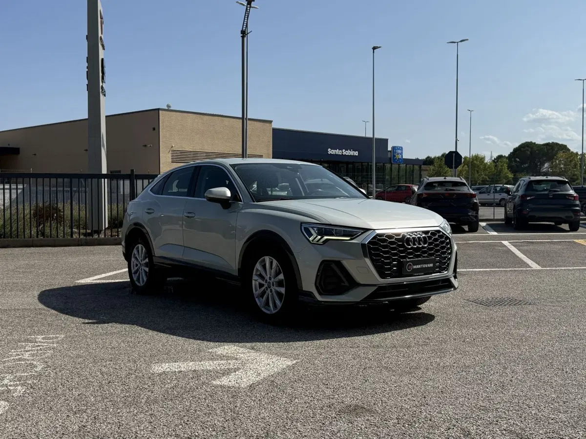Audi Q3 Sportback usata a Perugia (7)