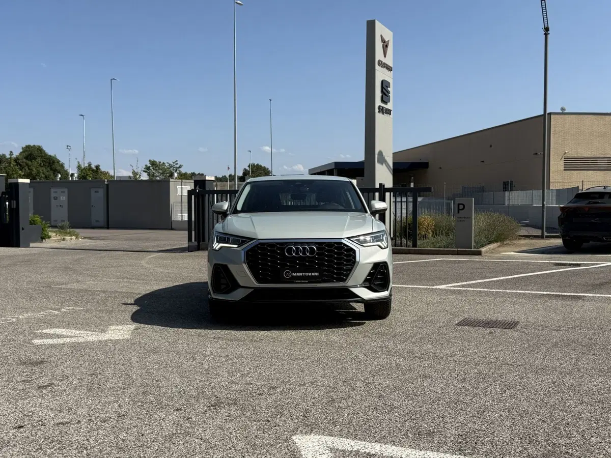 Audi Q3 Sportback usata a Perugia (8)