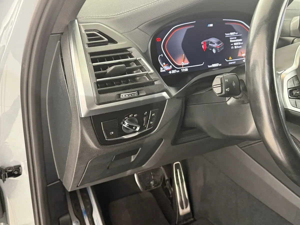 BMW X4 usata a Perugia (14)