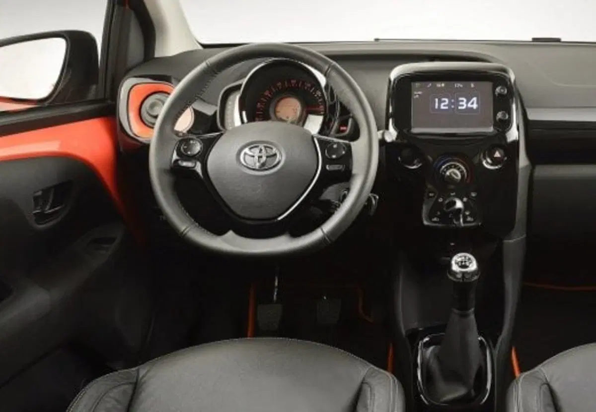 Toyota Aygo usata a Palermo (7)