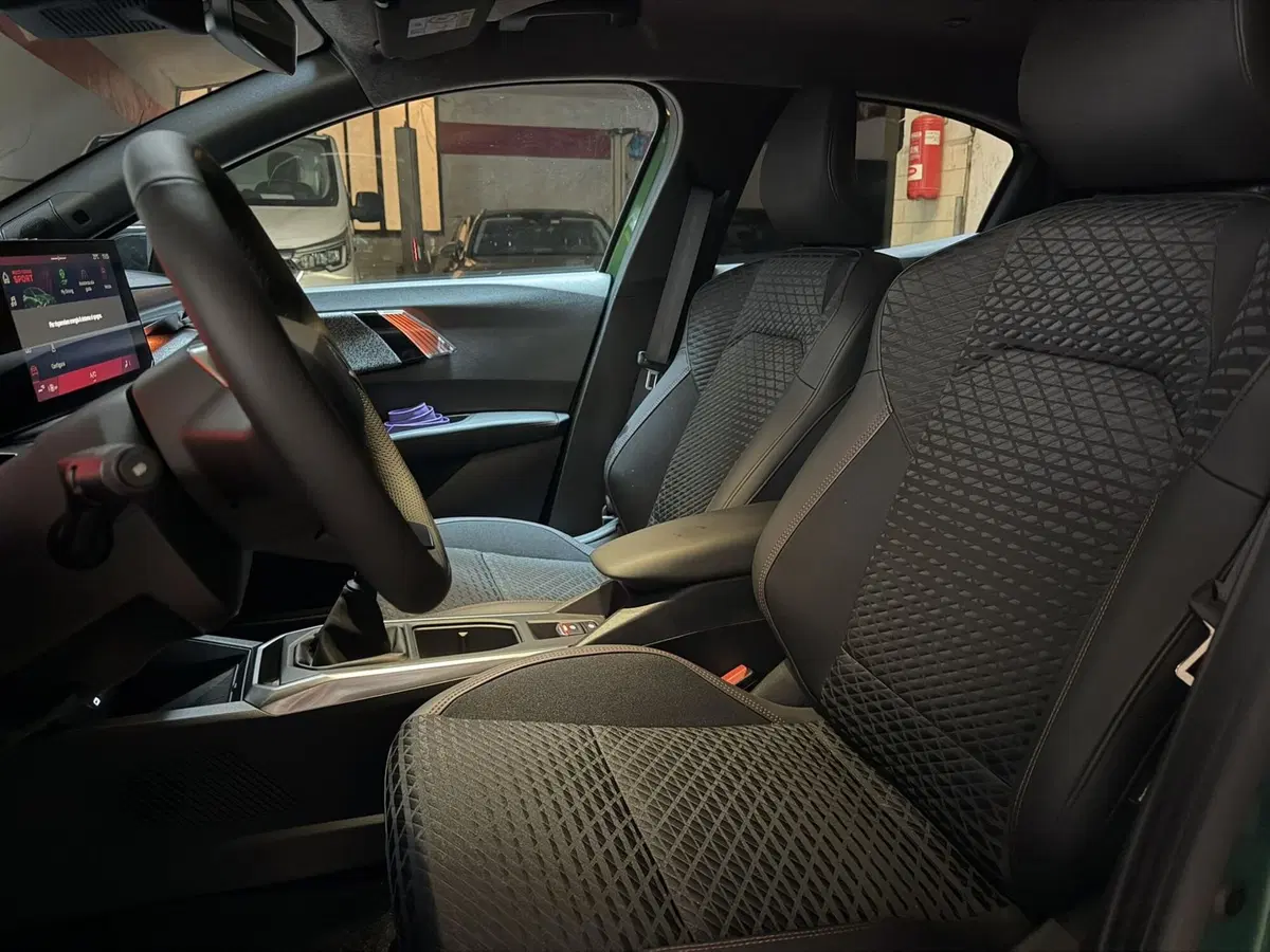 Renault Clio usata a Milano (16)