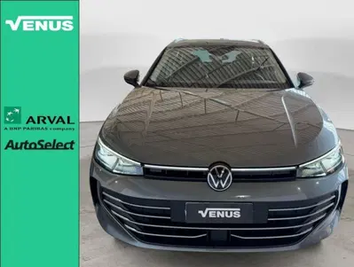 Volkswagen Passat 2.0 tdi scr Business 150cv dsg nuova a Monza