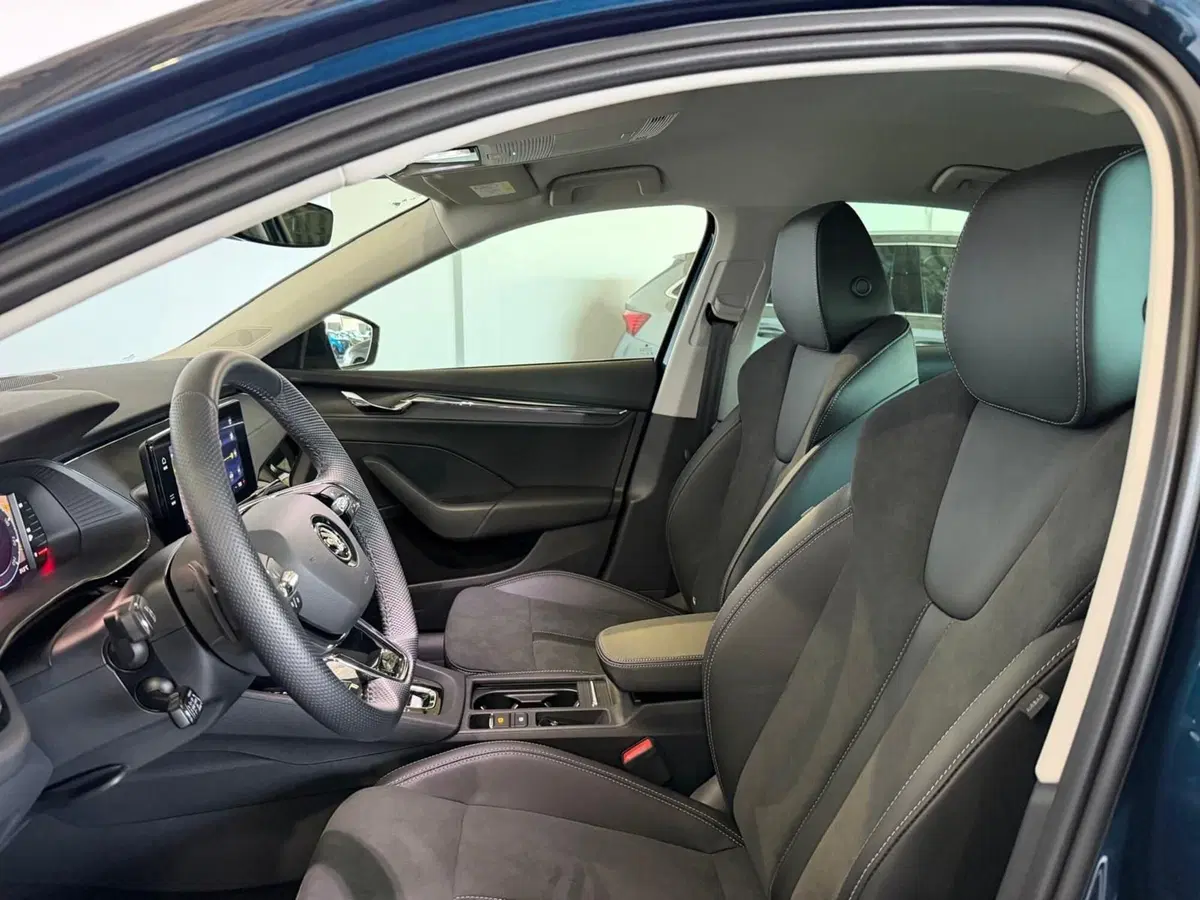 Skoda Octavia nuova a Monza e Brianza (12)