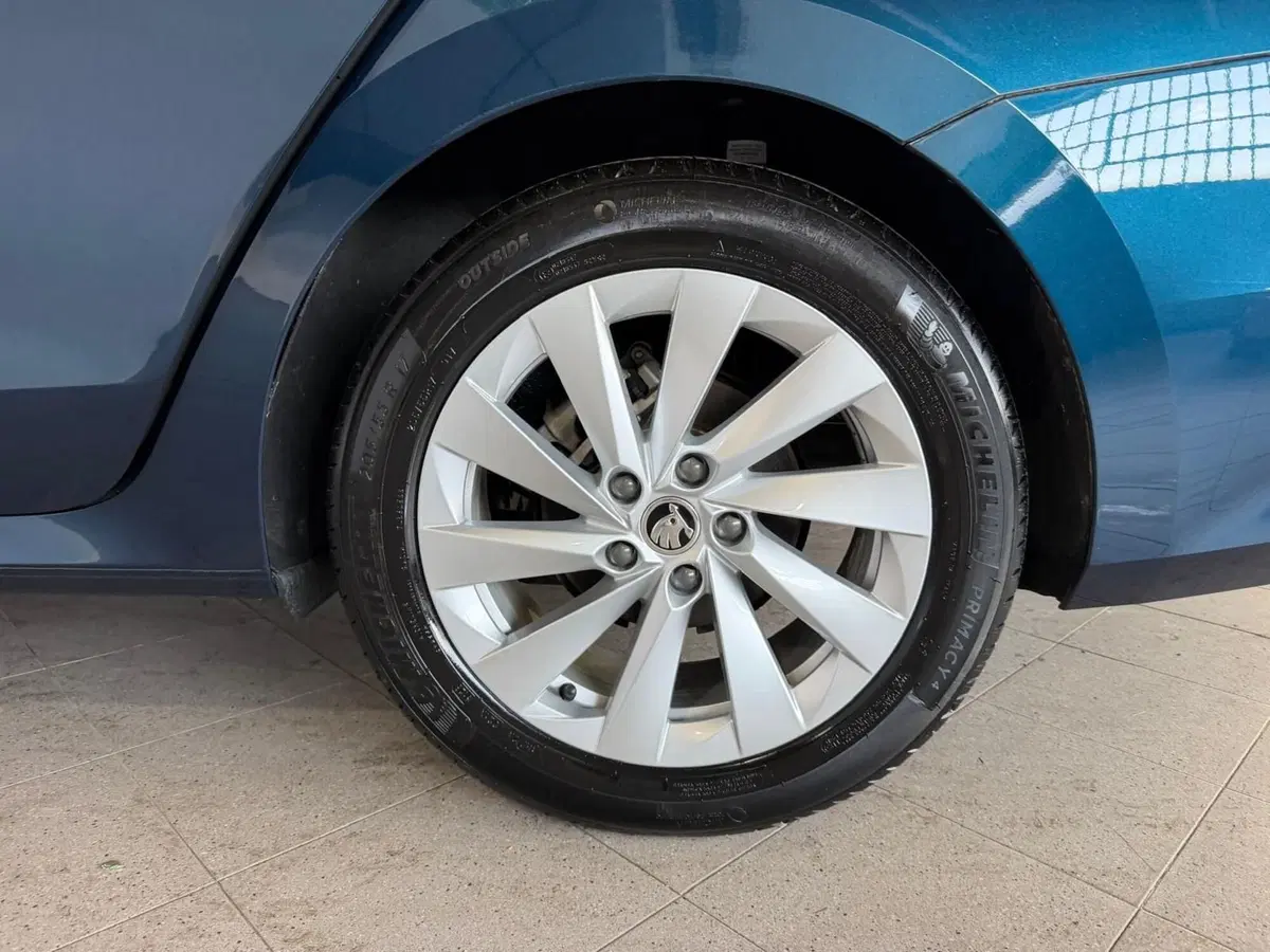 Skoda Octavia nuova a Monza e Brianza (20)