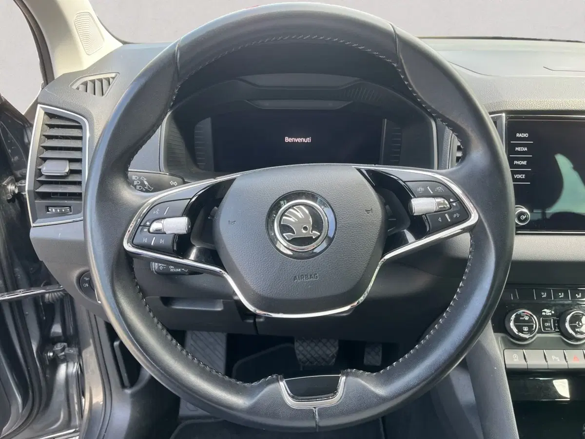 Skoda Karoq usata a Modena (13)