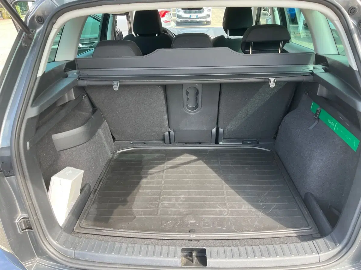 Skoda Karoq usata a Modena (19)