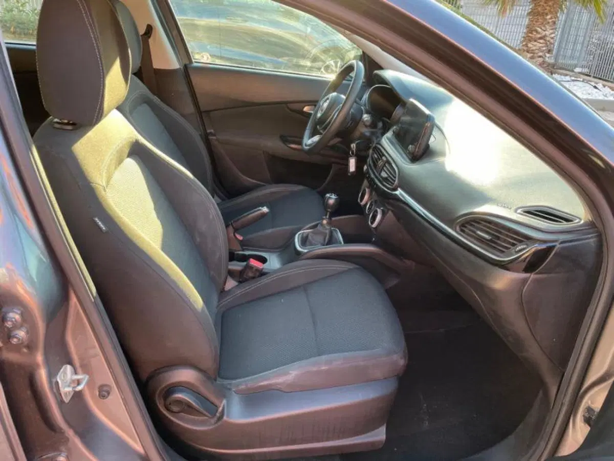 Fiat Tipo Station Wagon usata a Salerno (13)
