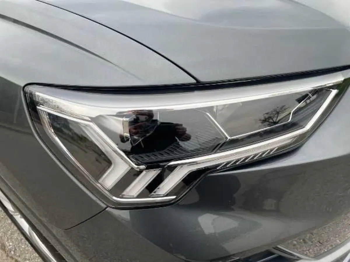 Audi Q3 Sportback usata a Prato (6)