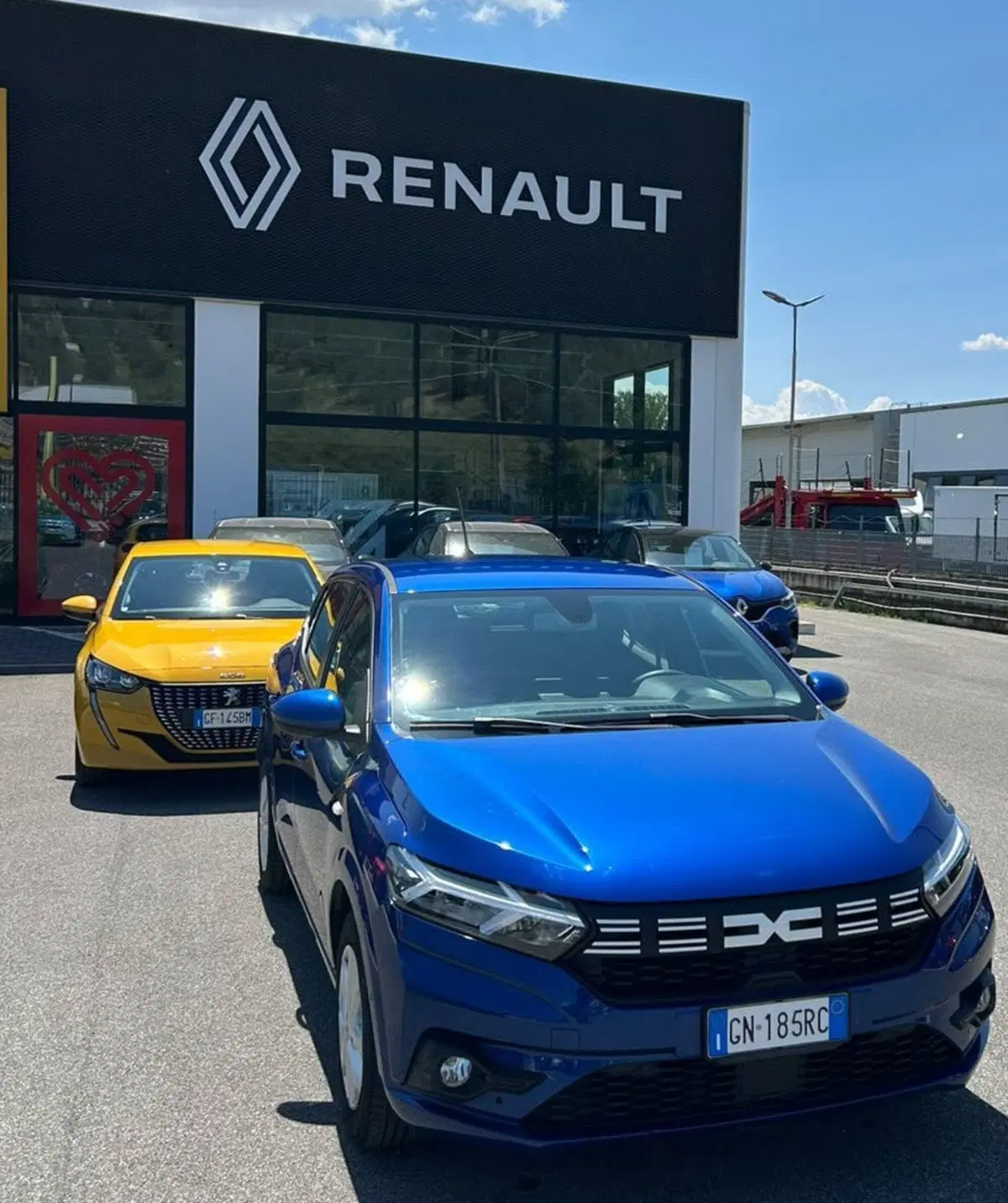 Dacia Sandero usata a Roma