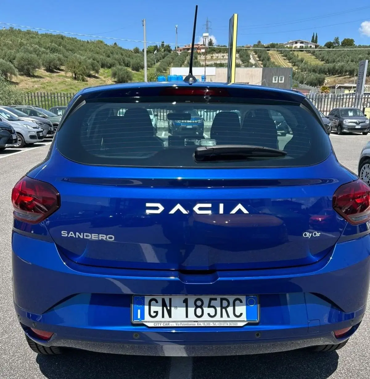 Dacia Sandero usata a Roma (3)