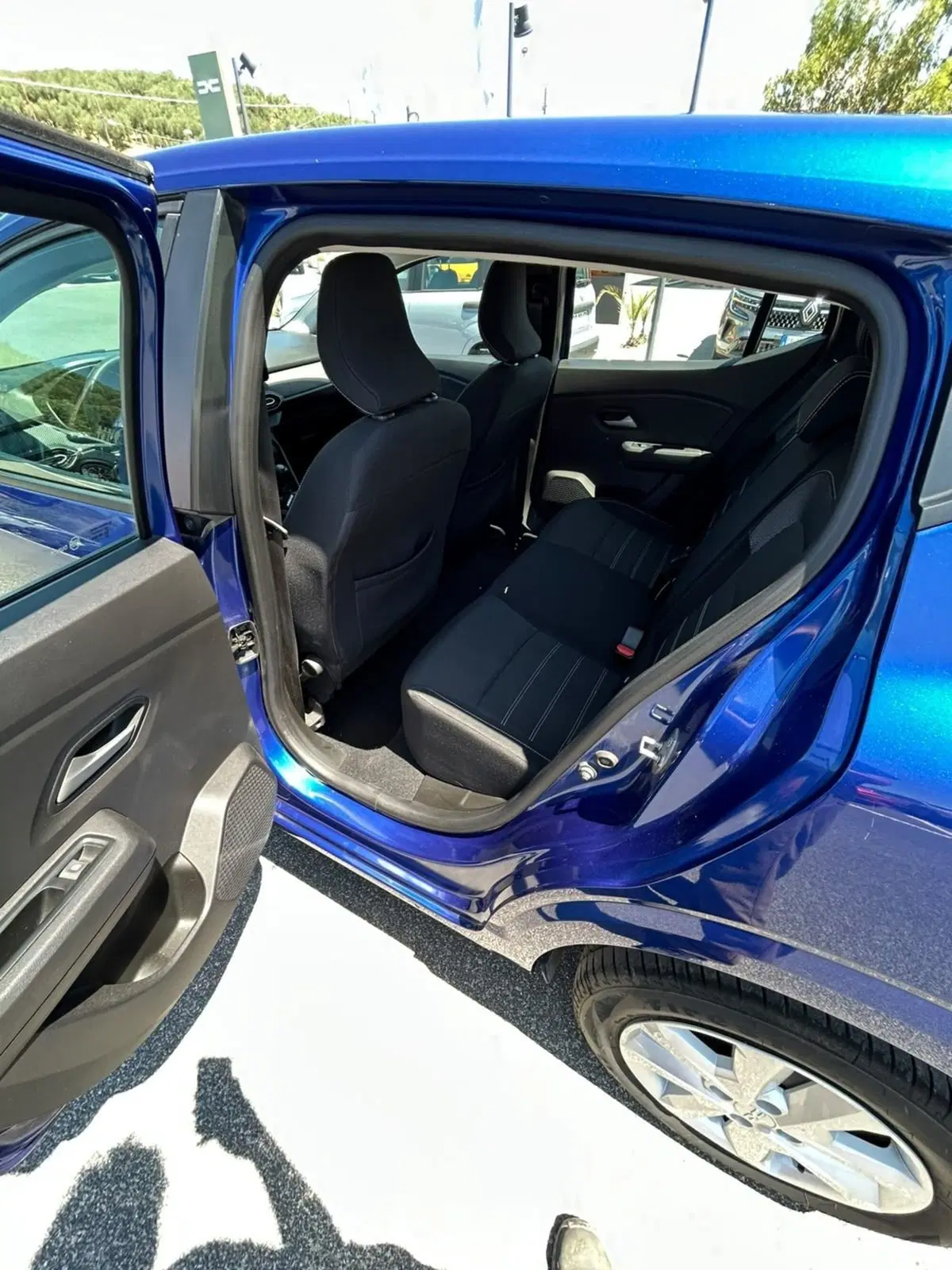 Dacia Sandero usata a Roma (4)