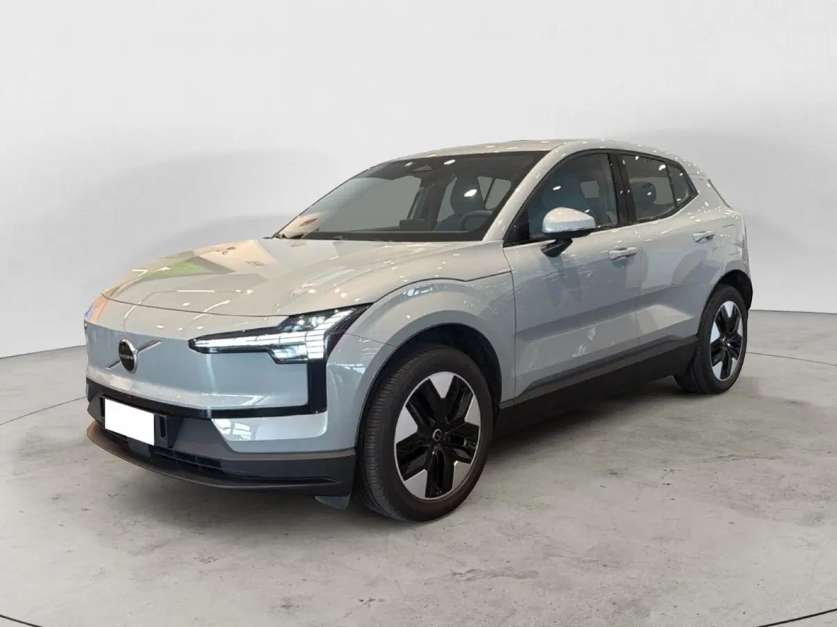 Volvo EX30 usata a Vicenza