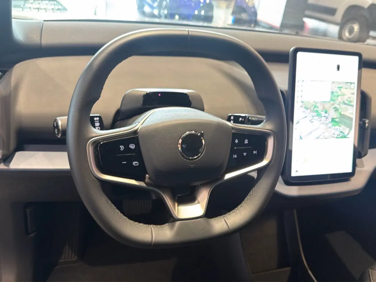 Volvo EX30 usata a Vicenza (14)
