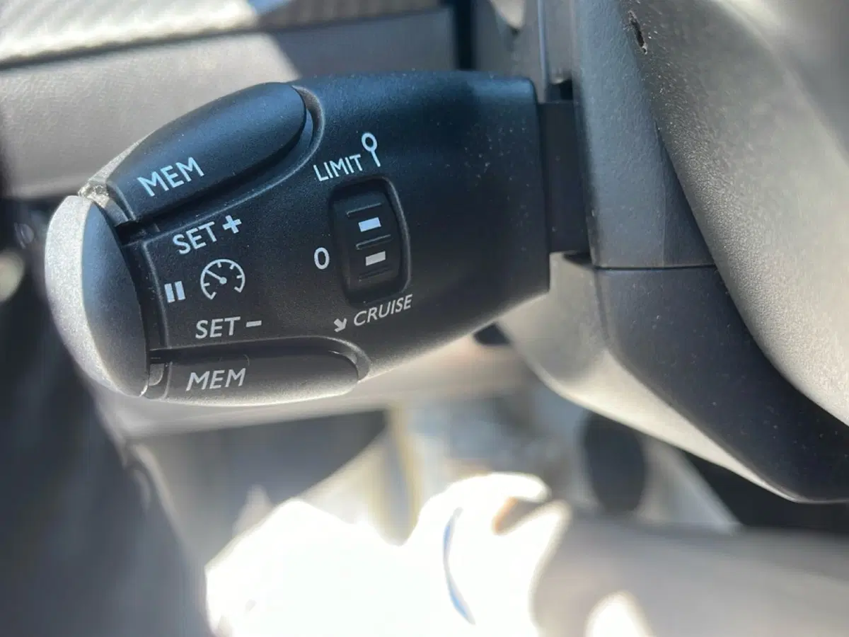 Peugeot 208 usata a Frosinone (17)