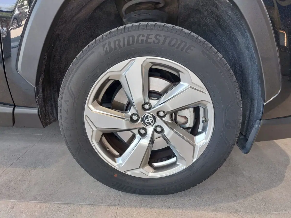 Toyota Rav4 usata a Frosinone (15)