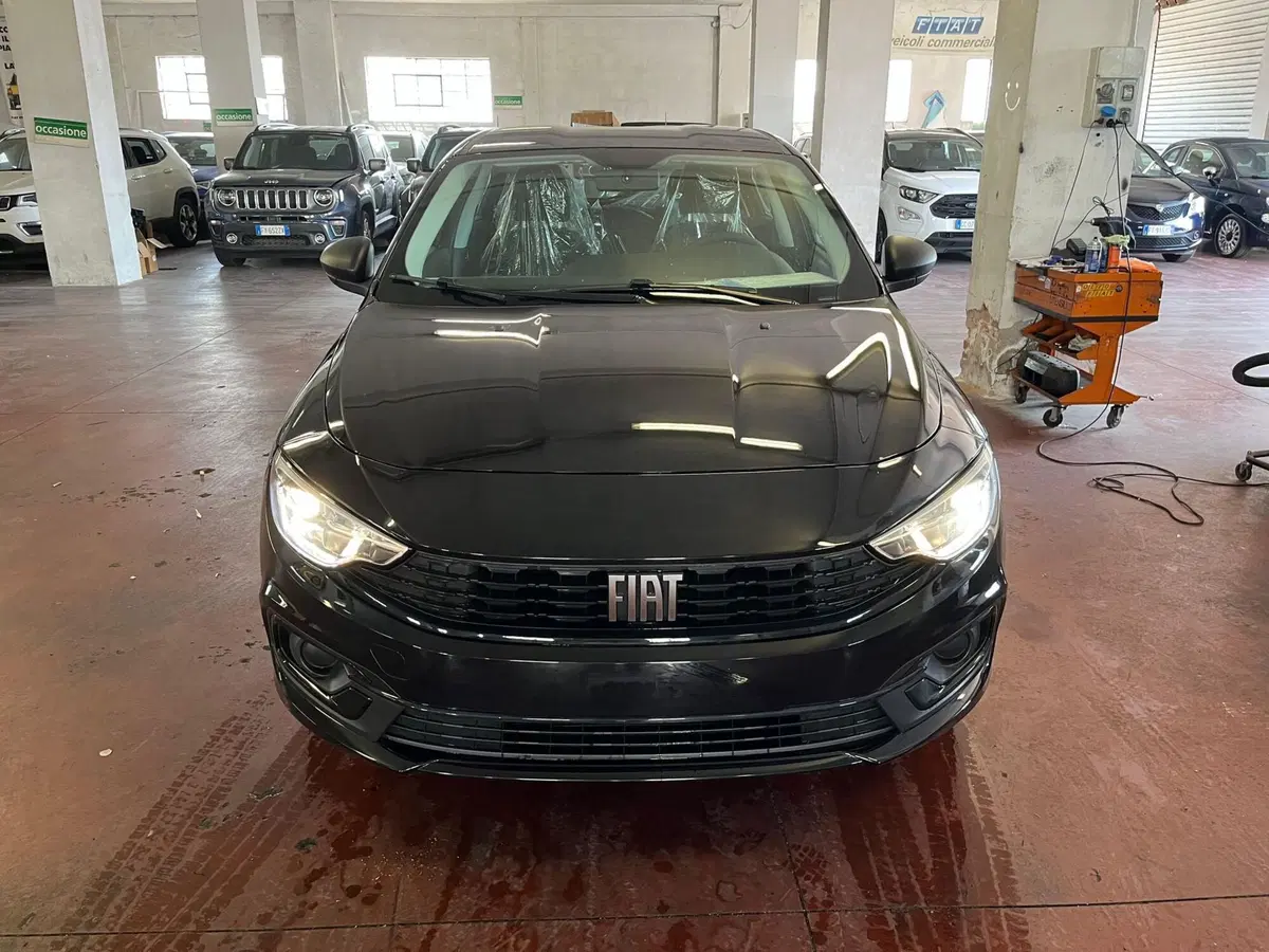 Fiat Tipo nuova a Lucca (2)