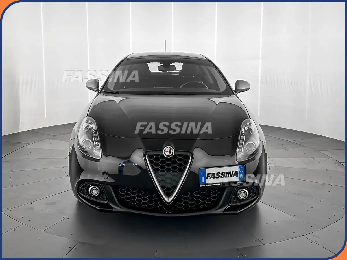 Alfa Romeo Giulietta usata a Milano (2)