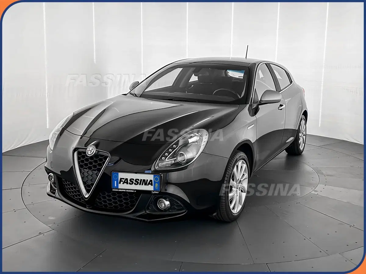 Alfa Romeo Giulietta usata a Milano (3)