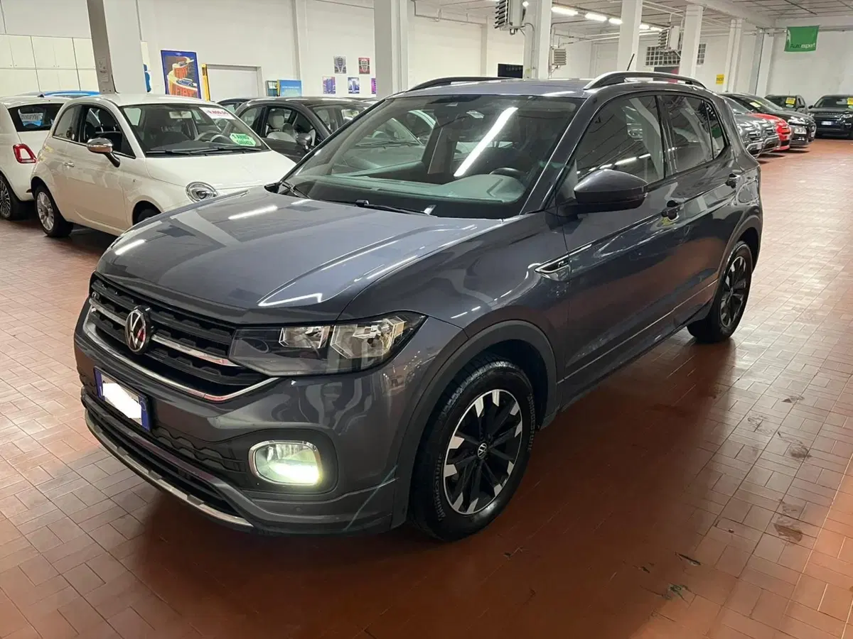 Volkswagen T-Cross usata a Lucca