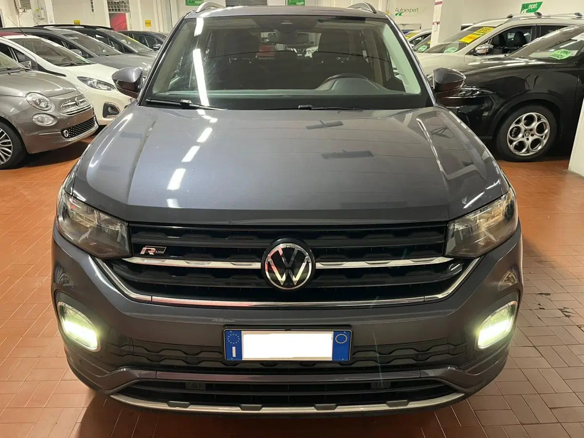 Volkswagen T-Cross usata a Lucca (2)