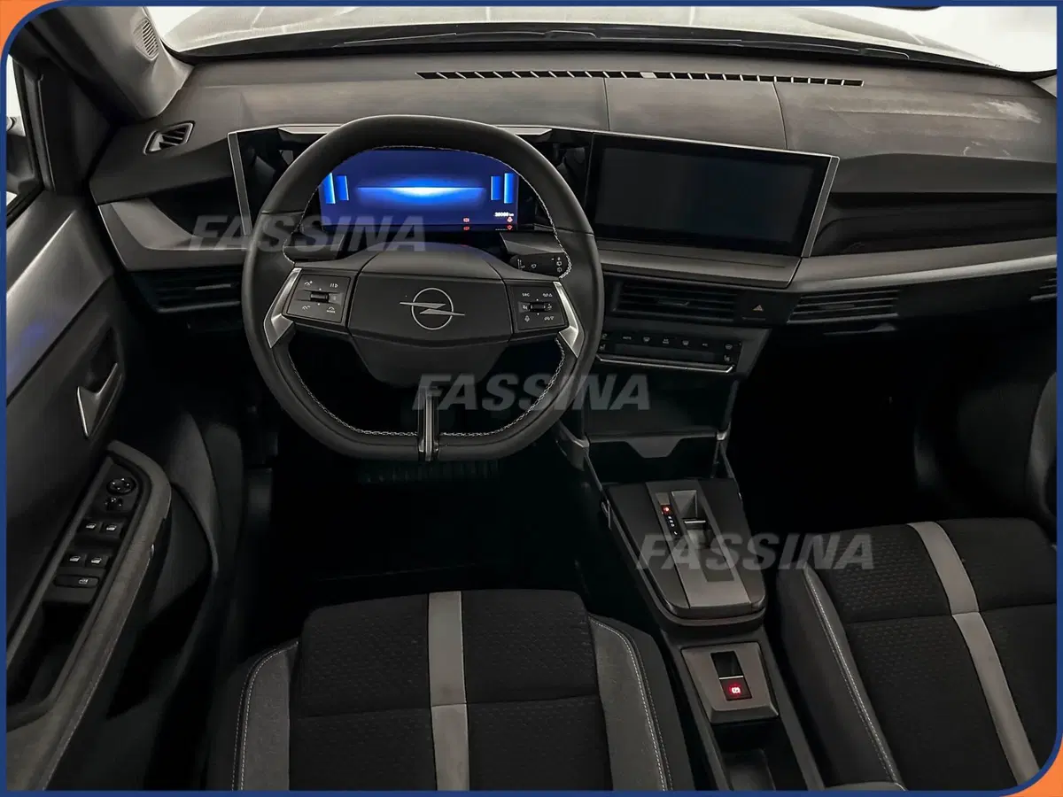 Opel Frontera usata a Milano (11)