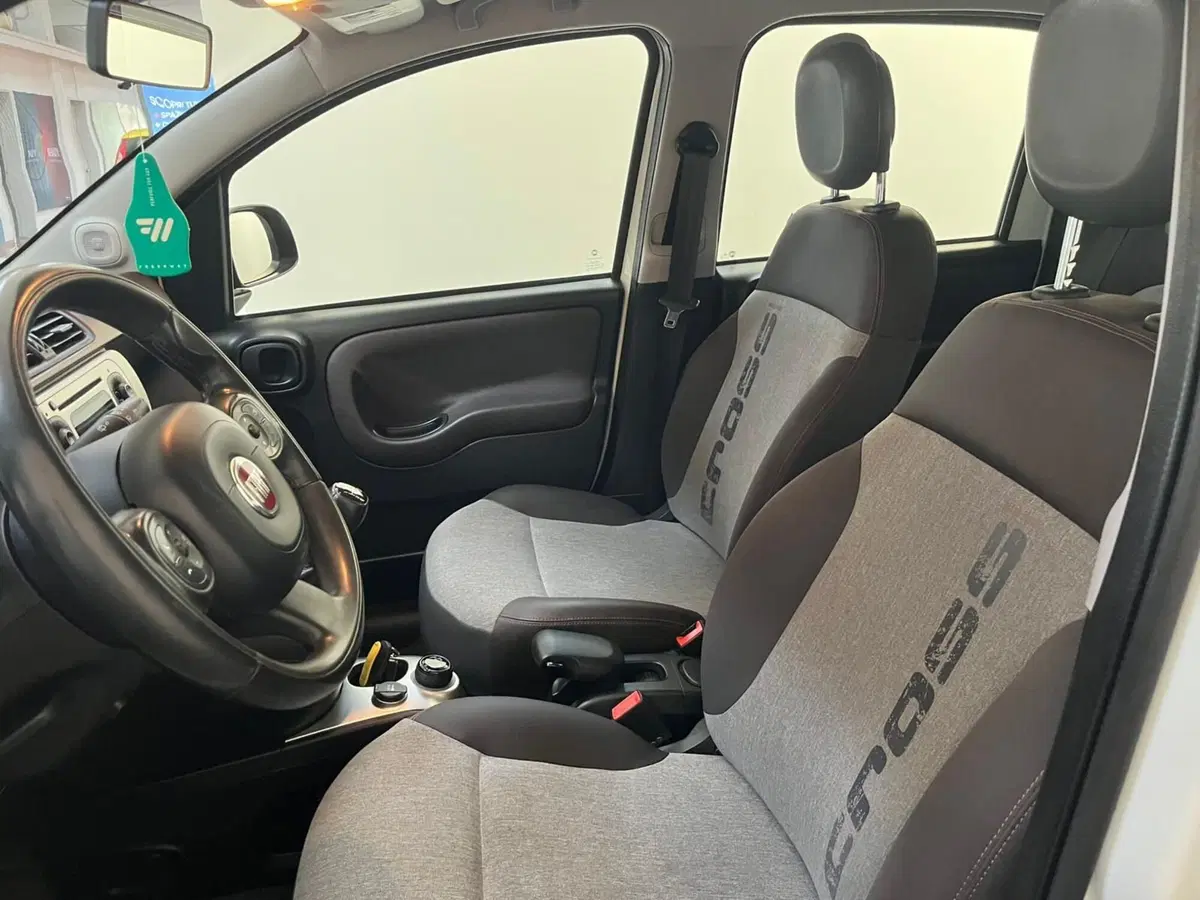 Fiat Panda Cross usata a Lucca (10)
