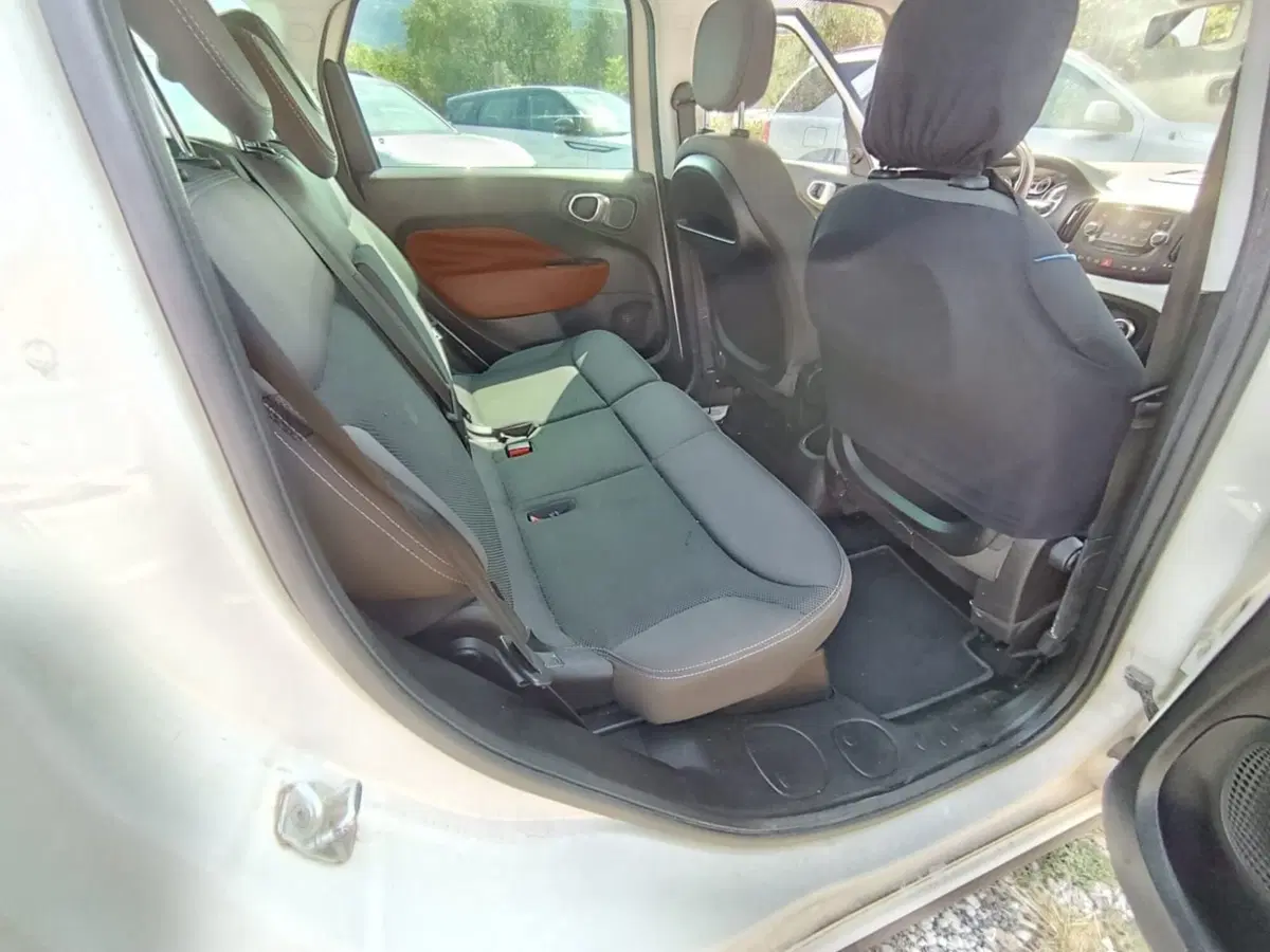 Fiat 500L usata a Massa-Carrara (13)
