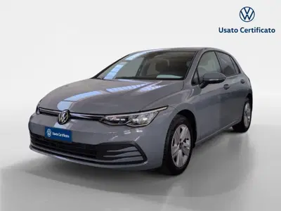 Volkswagen Golf 2.0 TDI DSG SCR Life del 2022 usata a Favara