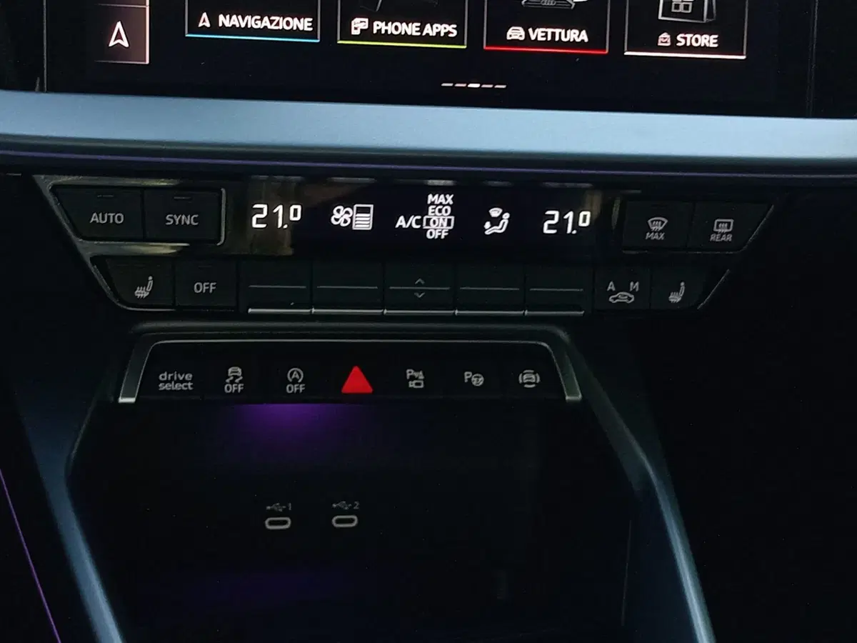 Audi A3 Sportback usata a Bari (8)