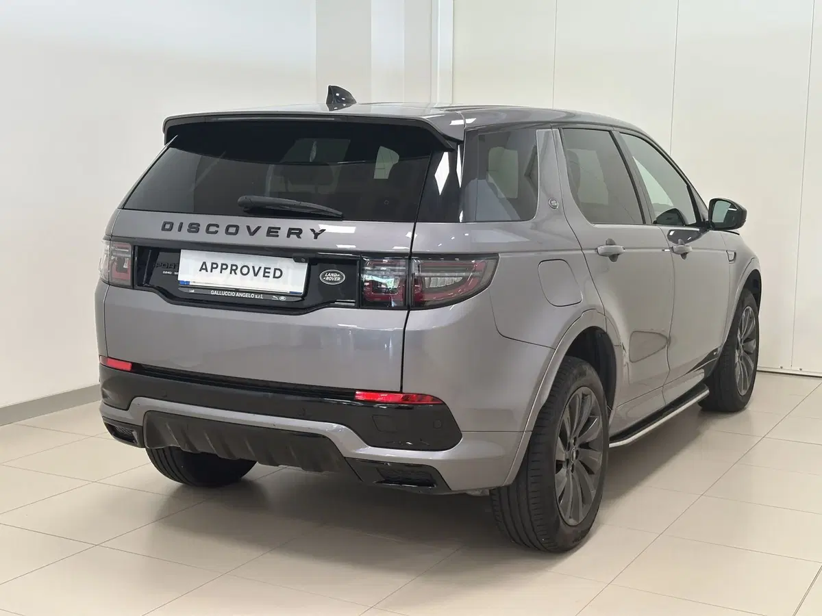 Land Rover Discovery Sport usata a Lodi (2)