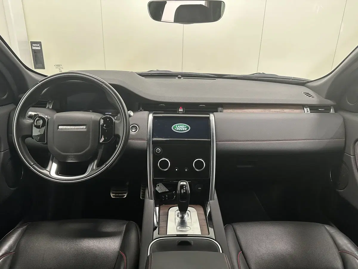 Land Rover Discovery Sport usata a Lodi (4)