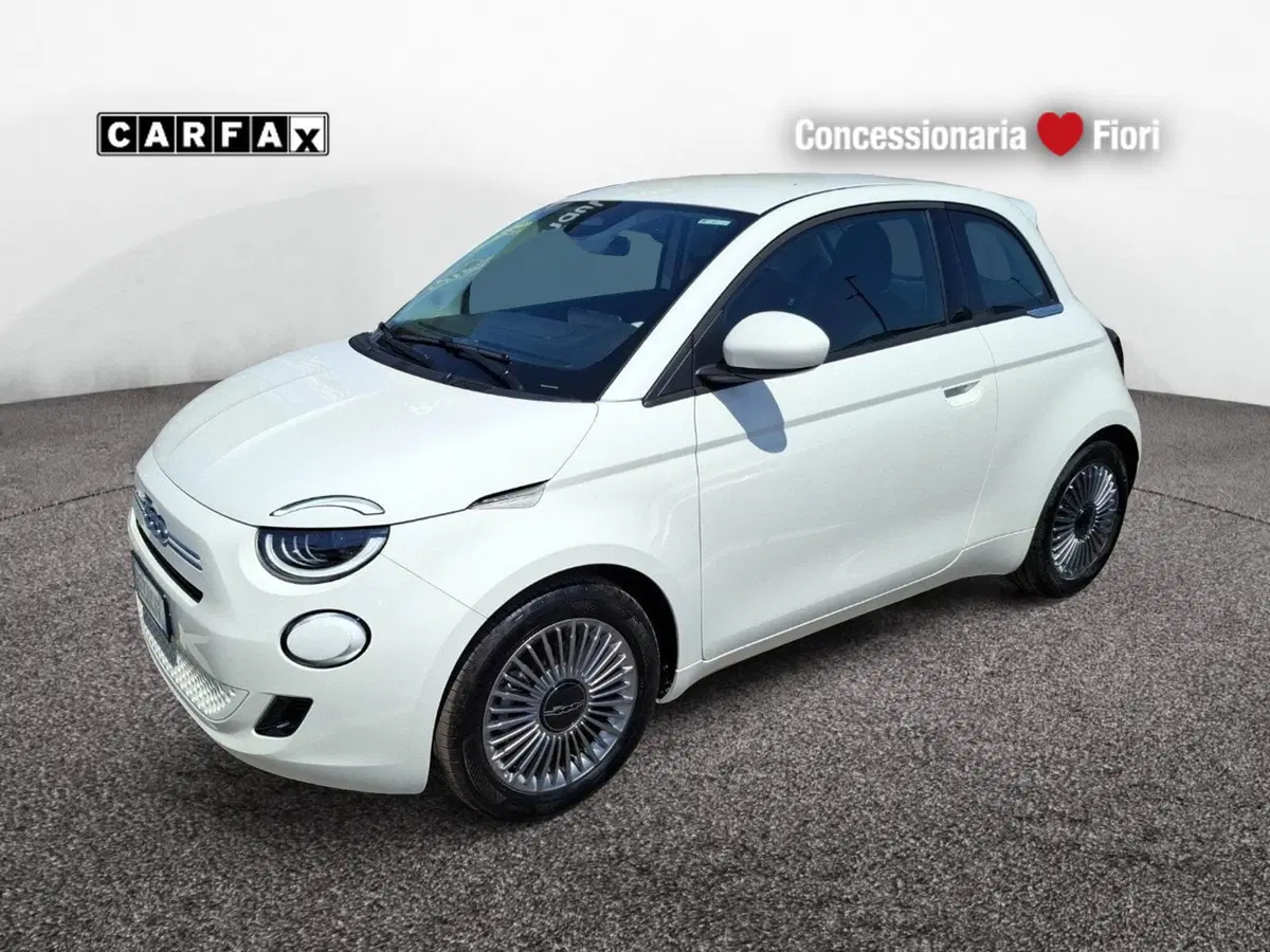 Fiat 500 nuova a Latina