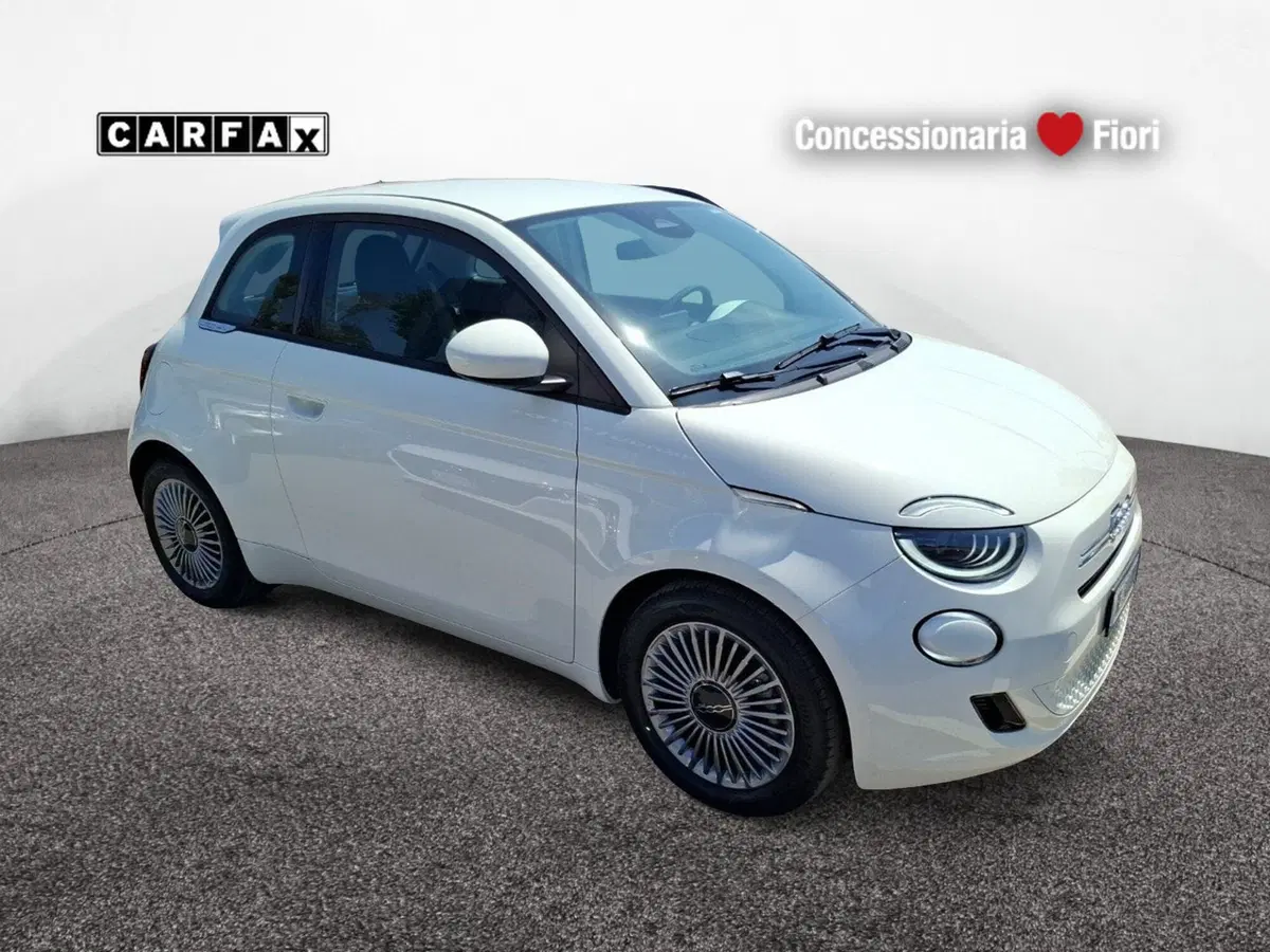 Fiat 500 nuova a Latina (2)