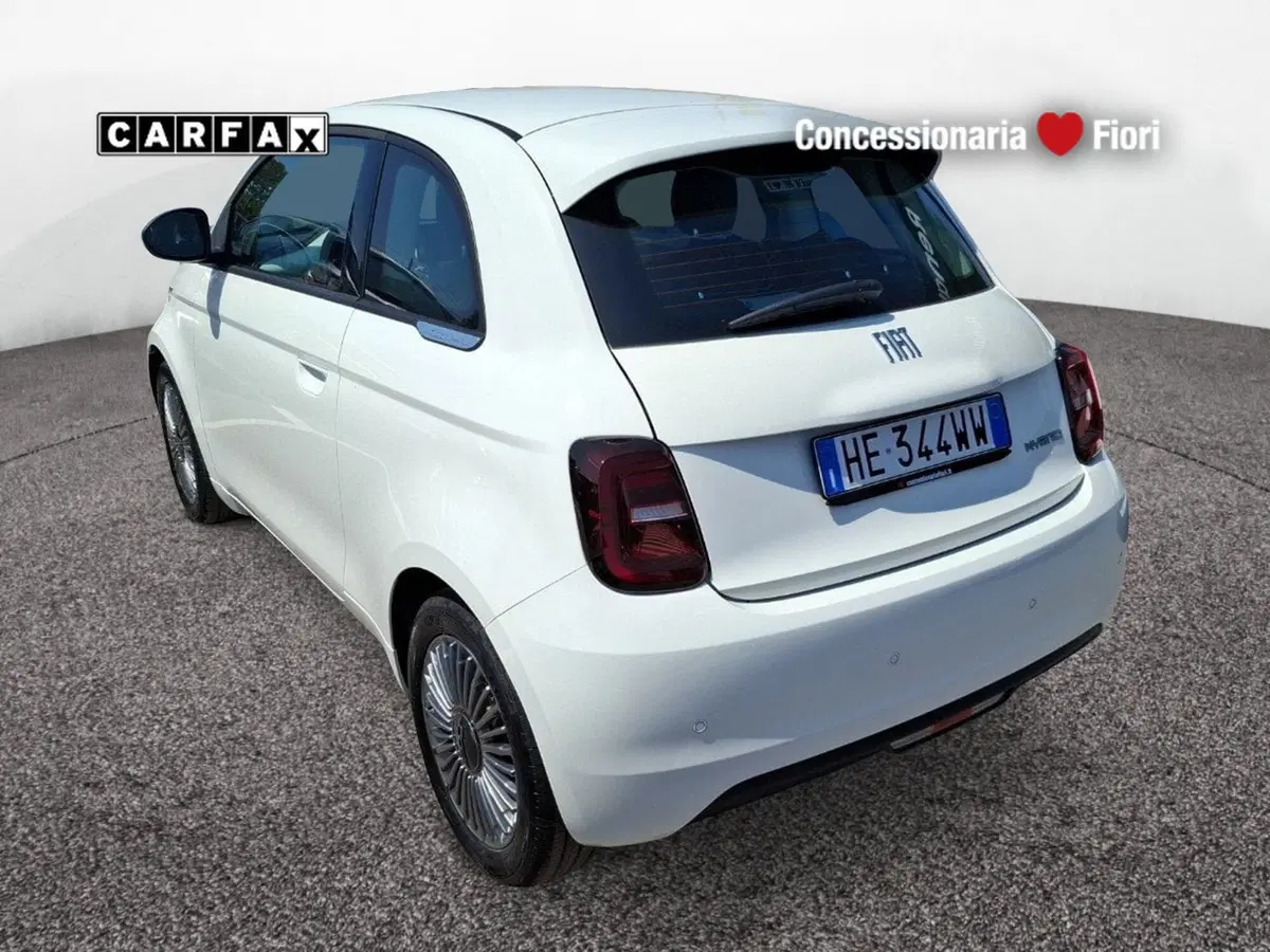 Fiat 500 nuova a Latina (4)