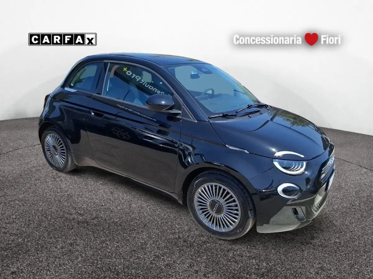 Fiat 500 nuova a Latina (2)
