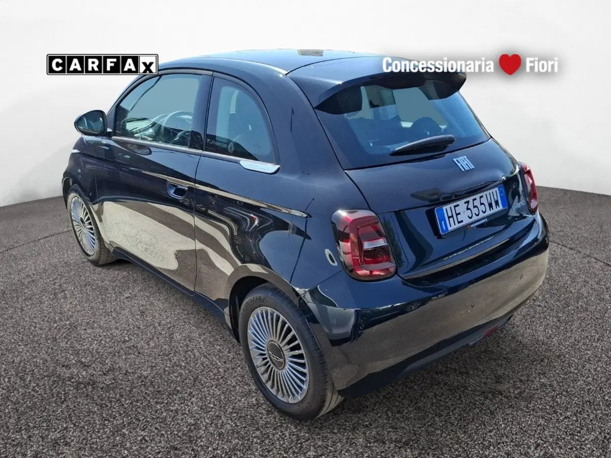 Fiat 500 nuova a Latina (4)