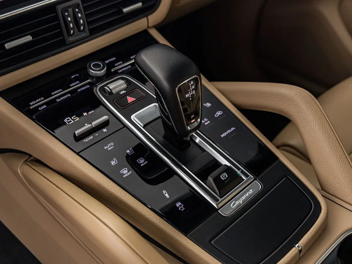 Porsche Cayenne usata a Firenze (12)