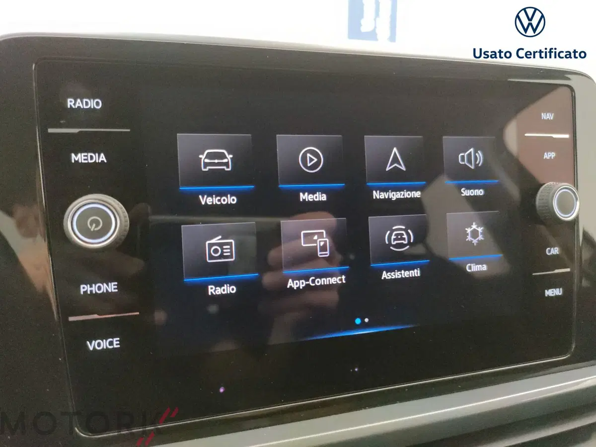 Volkswagen T-Roc usata a Varese (13)