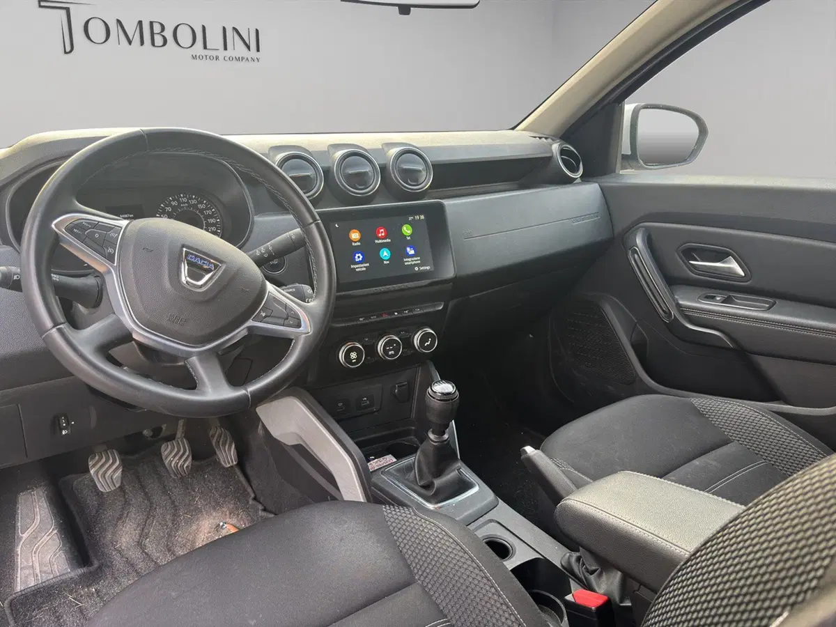 Dacia Duster usata a Macerata (9)