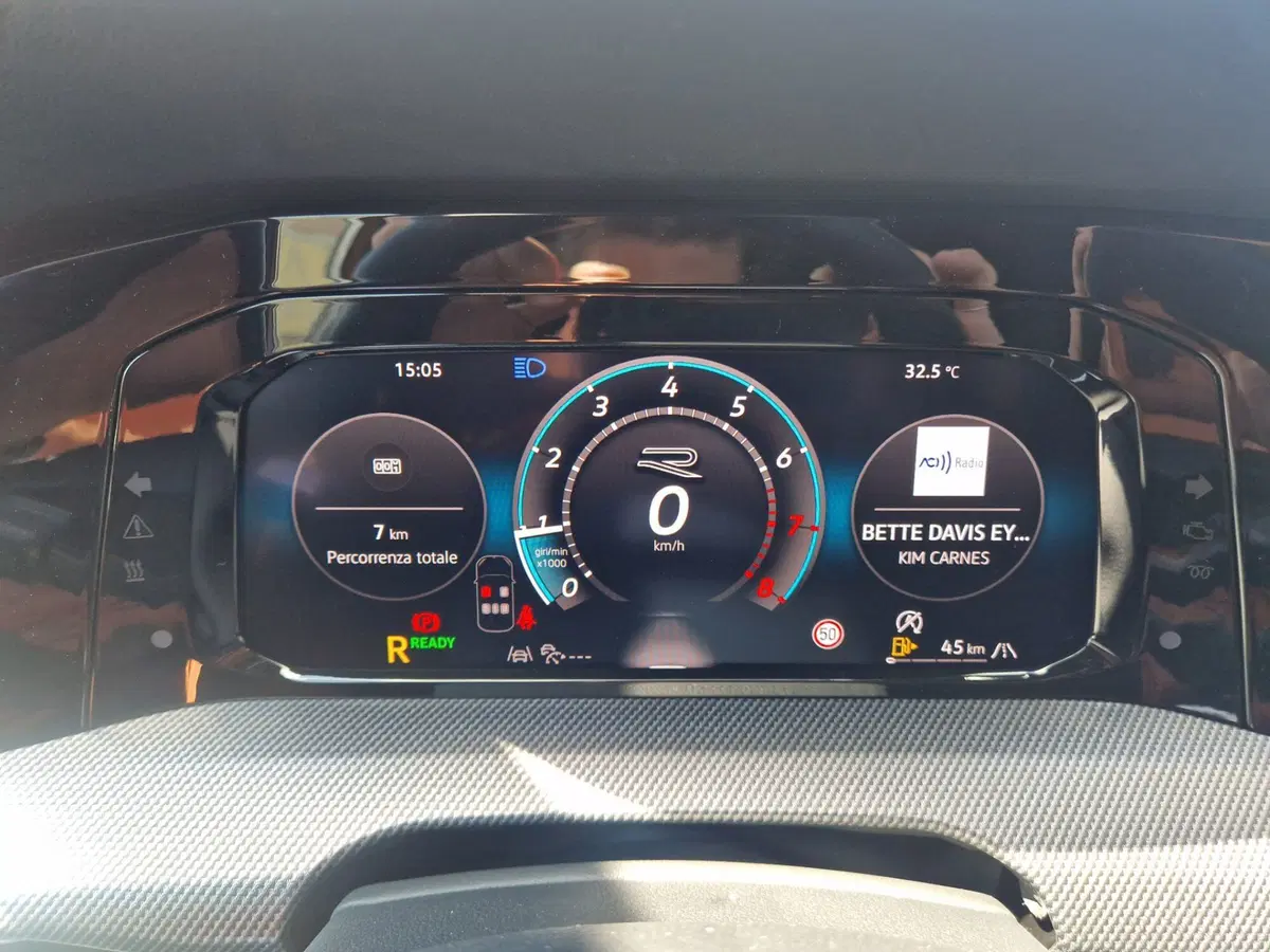 Volkswagen Golf Variant nuova a Siena (14)