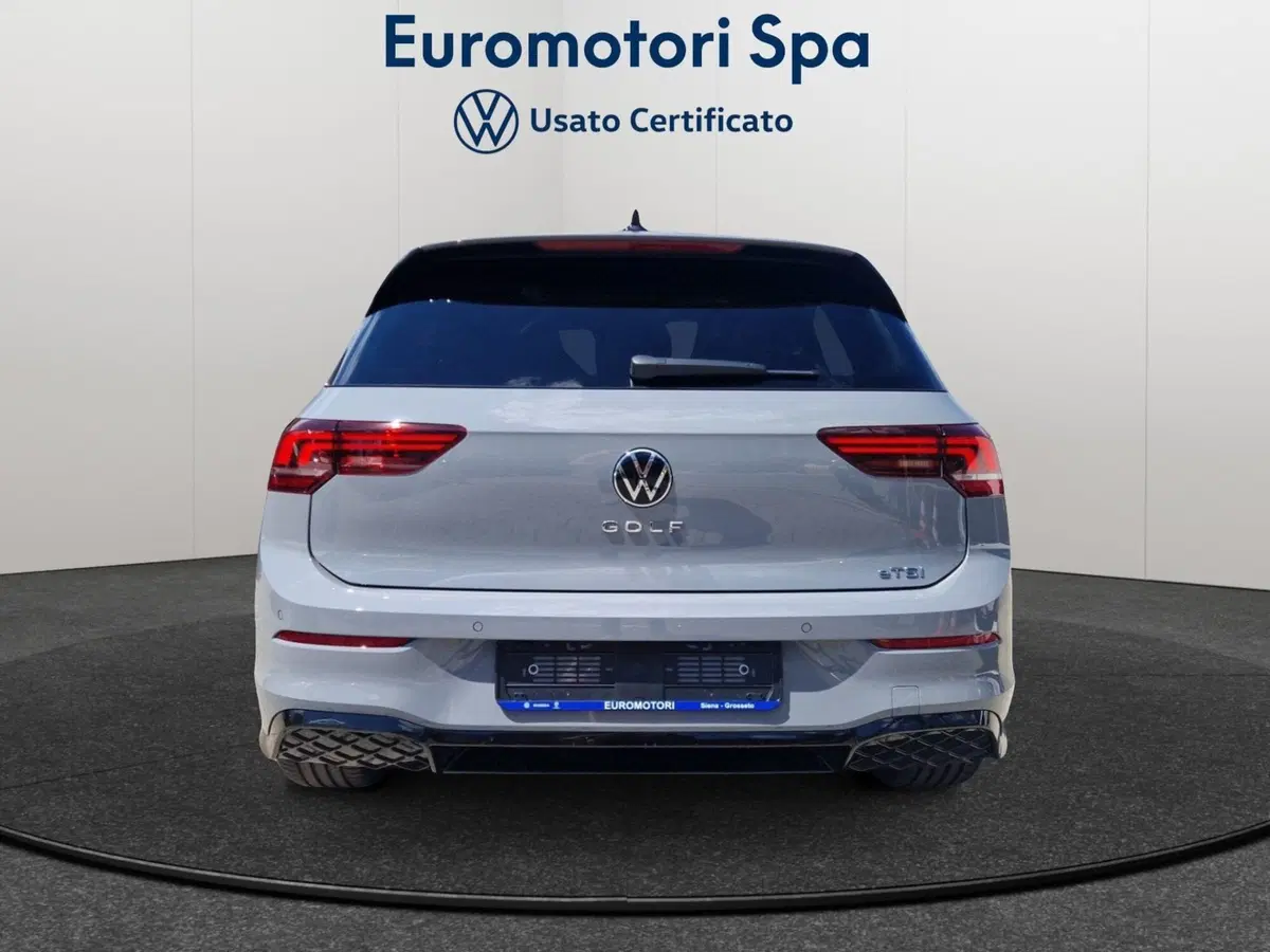 Volkswagen Golf Variant nuova a Siena (4)