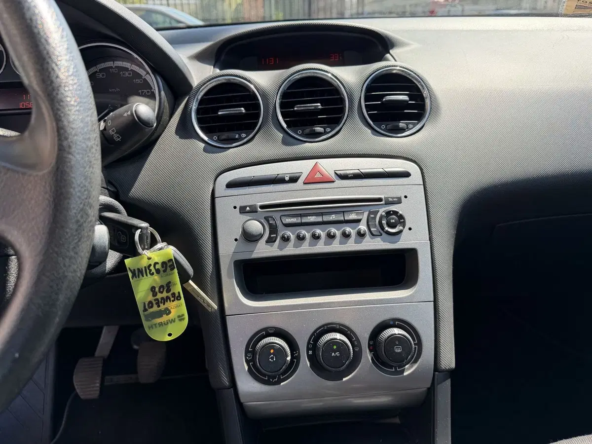 Peugeot 308 usata a Genova (12)