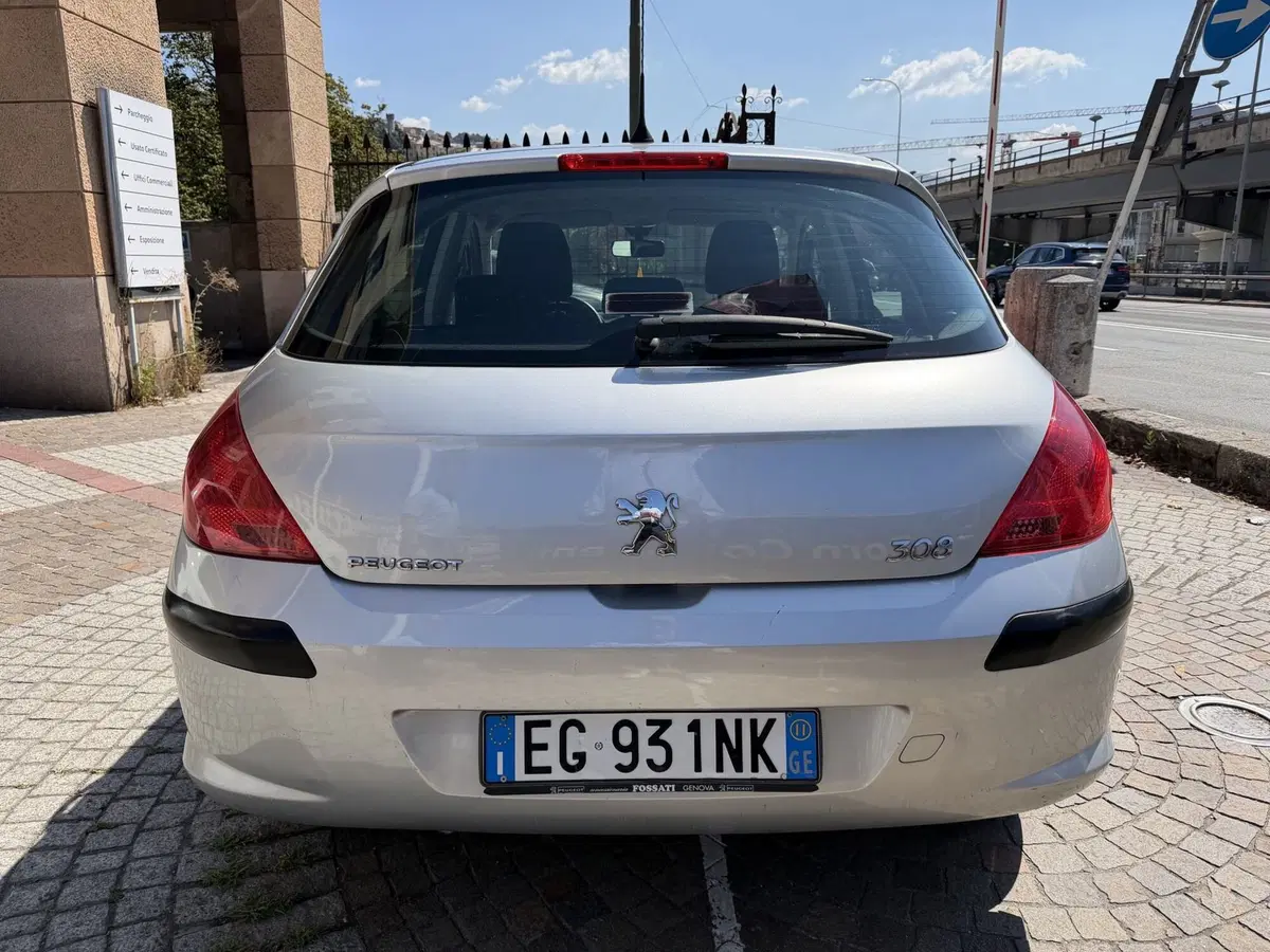 Peugeot 308 usata a Genova (4)