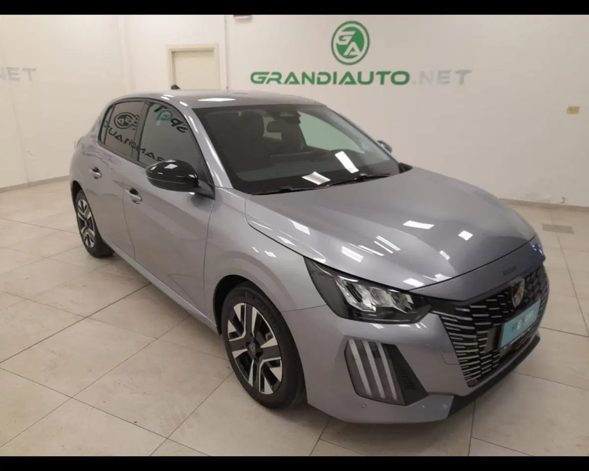 Peugeot 208 usata a Asti (8)