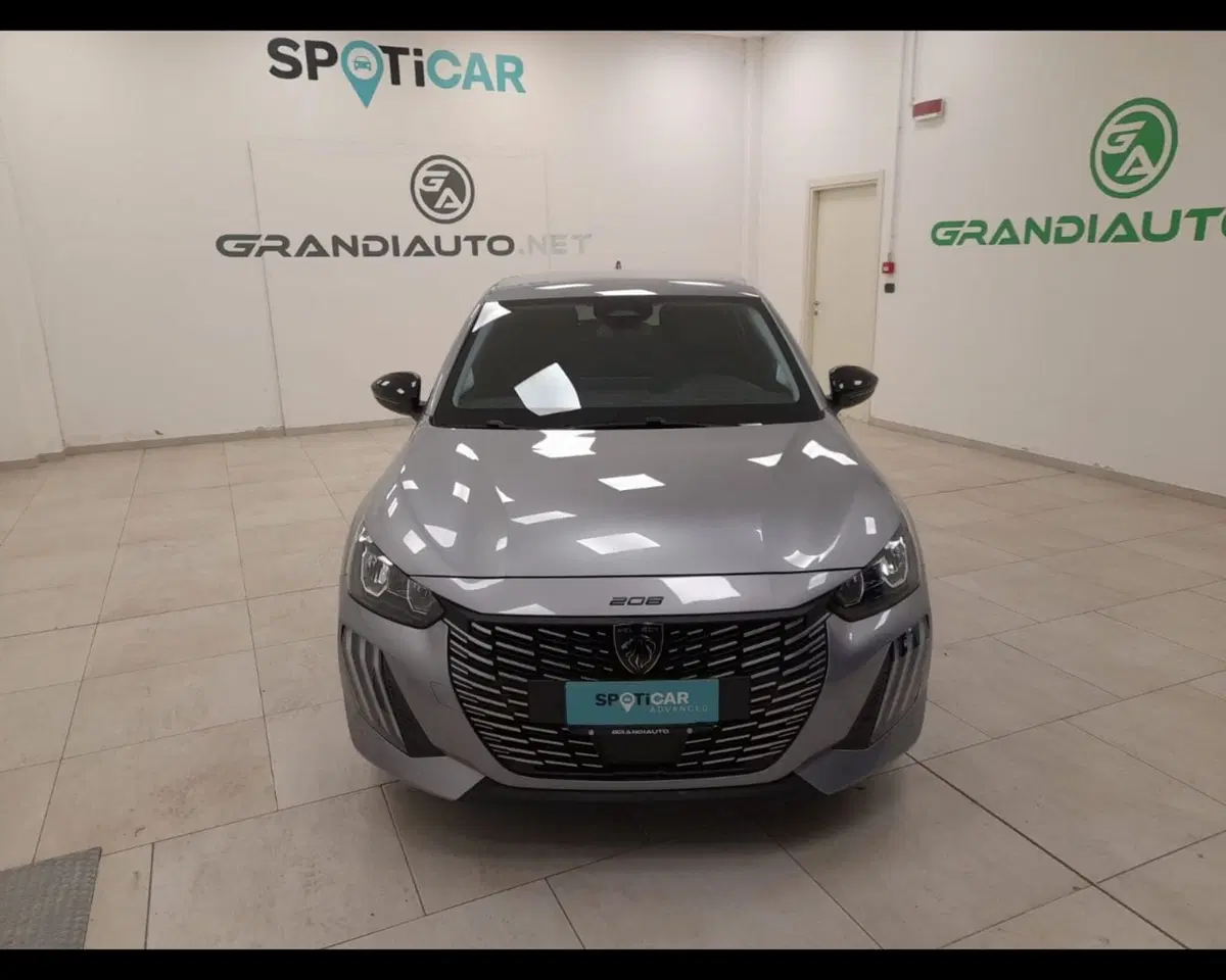 Peugeot 208 usata a Asti (9)
