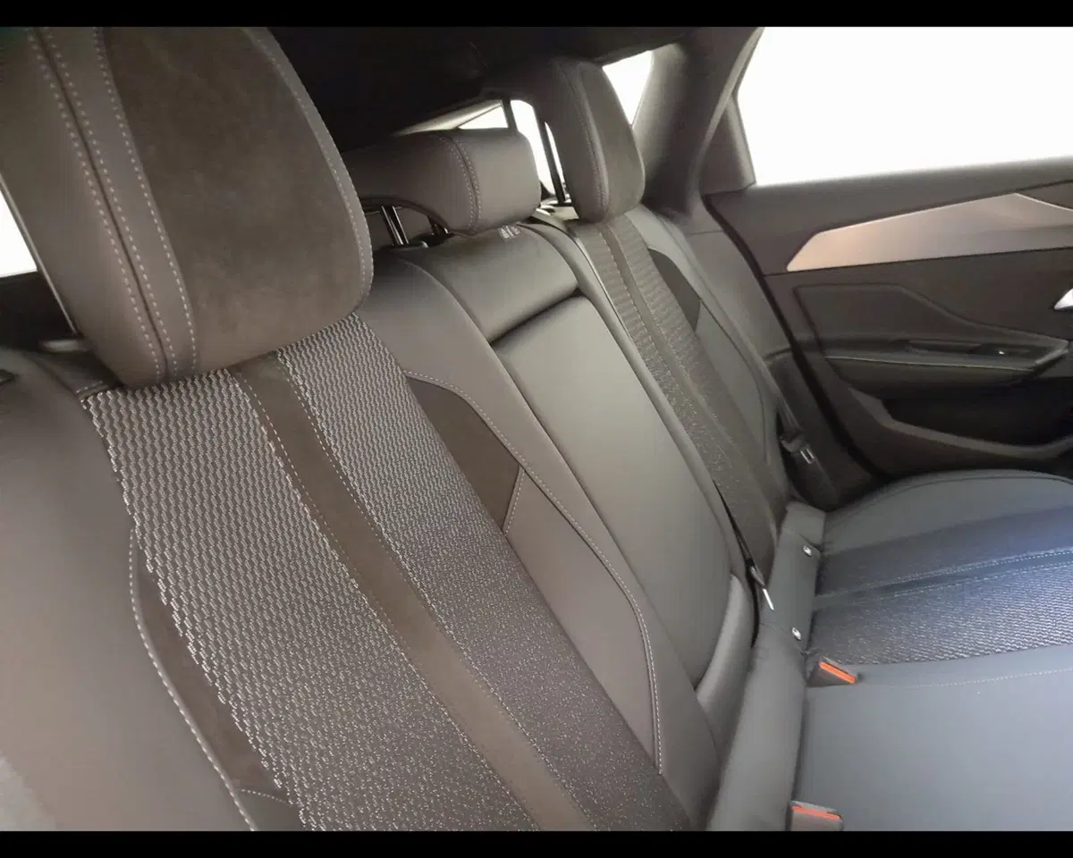 Peugeot 308 SW usata a Asti (18)